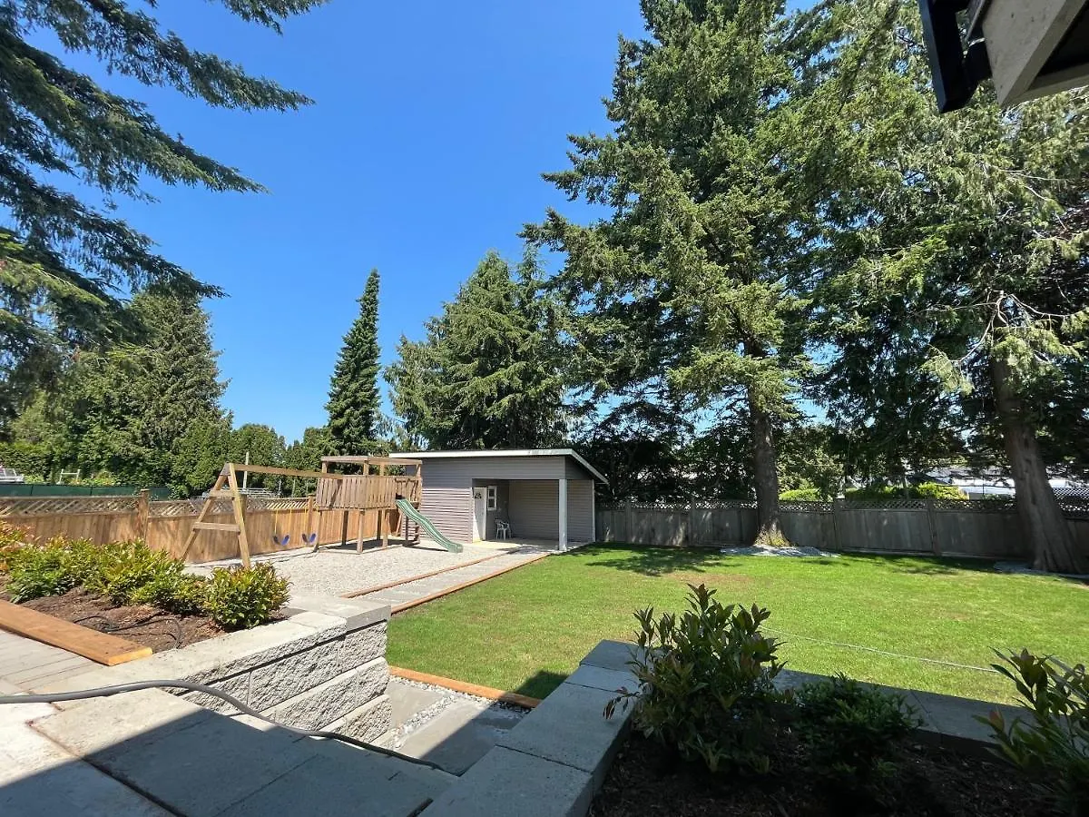 Apartment Brand New 2 Bedroom Suite In Langley Twp - Play Area, Patio & Mini Golf Aldergrove Canada